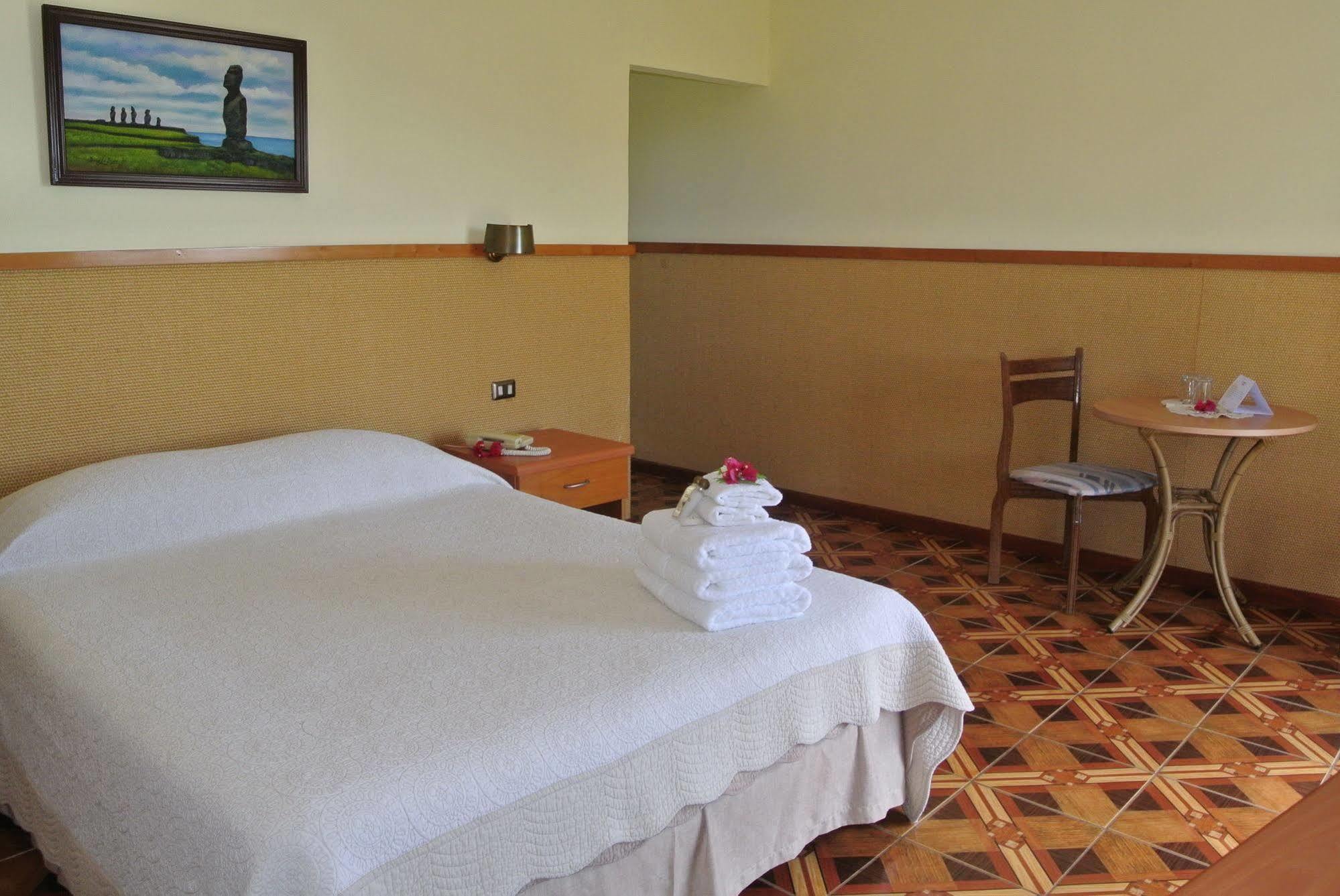 Iorana Isla De Pascua Hotel Hanga Roa Exterior foto